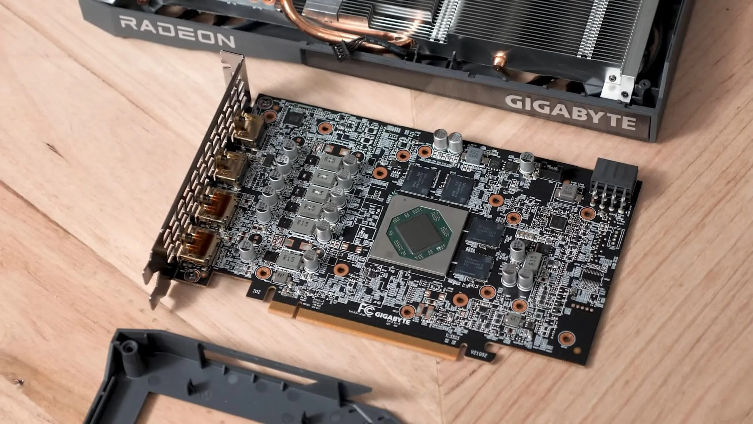 Rx 6600 дата выхода. Amd rx 6600 xt. 6600 radeon msi. rx6600 gpu. rx 6600 tx.