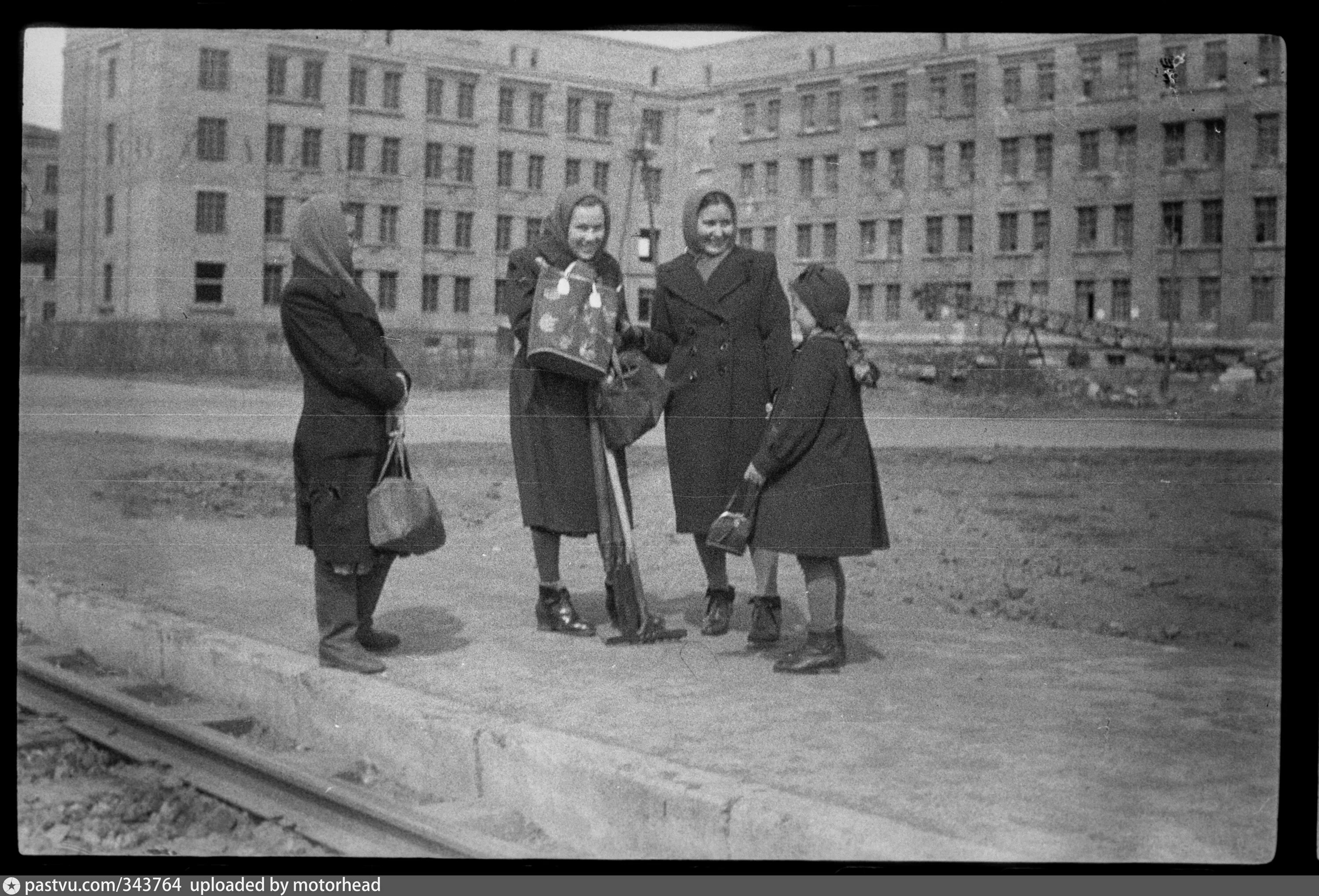Москва 1956 в фотографиях жака дюпакье. Фотографии 1956 года. Ссср глазами французского фотографа жака дюпакье. Фотографии 1956 года. Фотографии 1956 года.