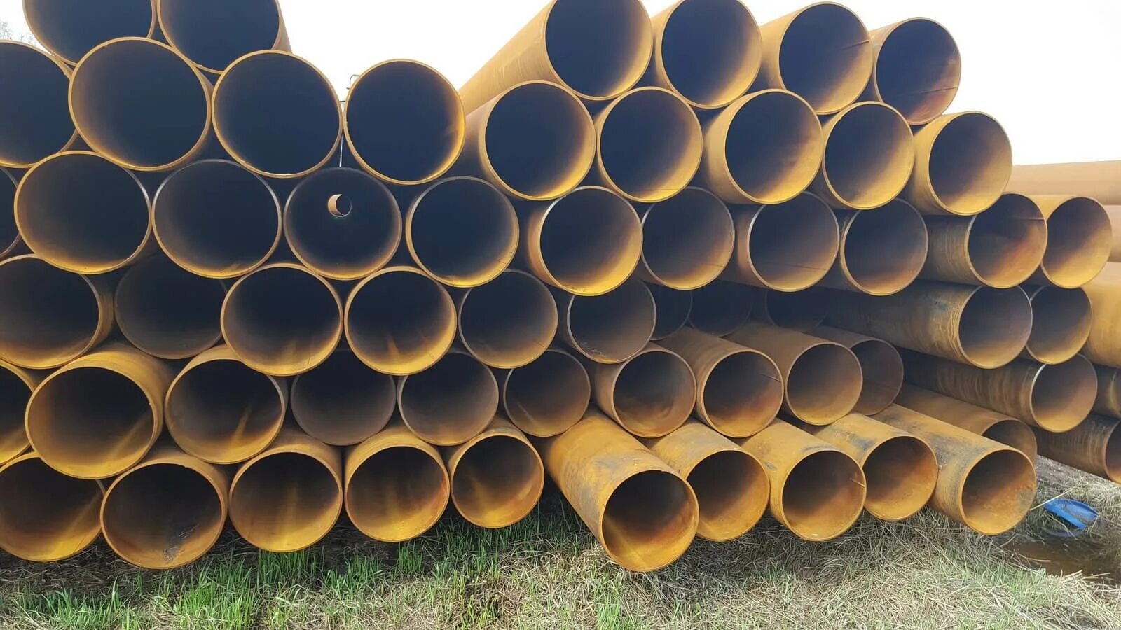 Труба 720 вус. Тонна трубы. Тонна трубы. Тонна трубы. Труба 219 мм.