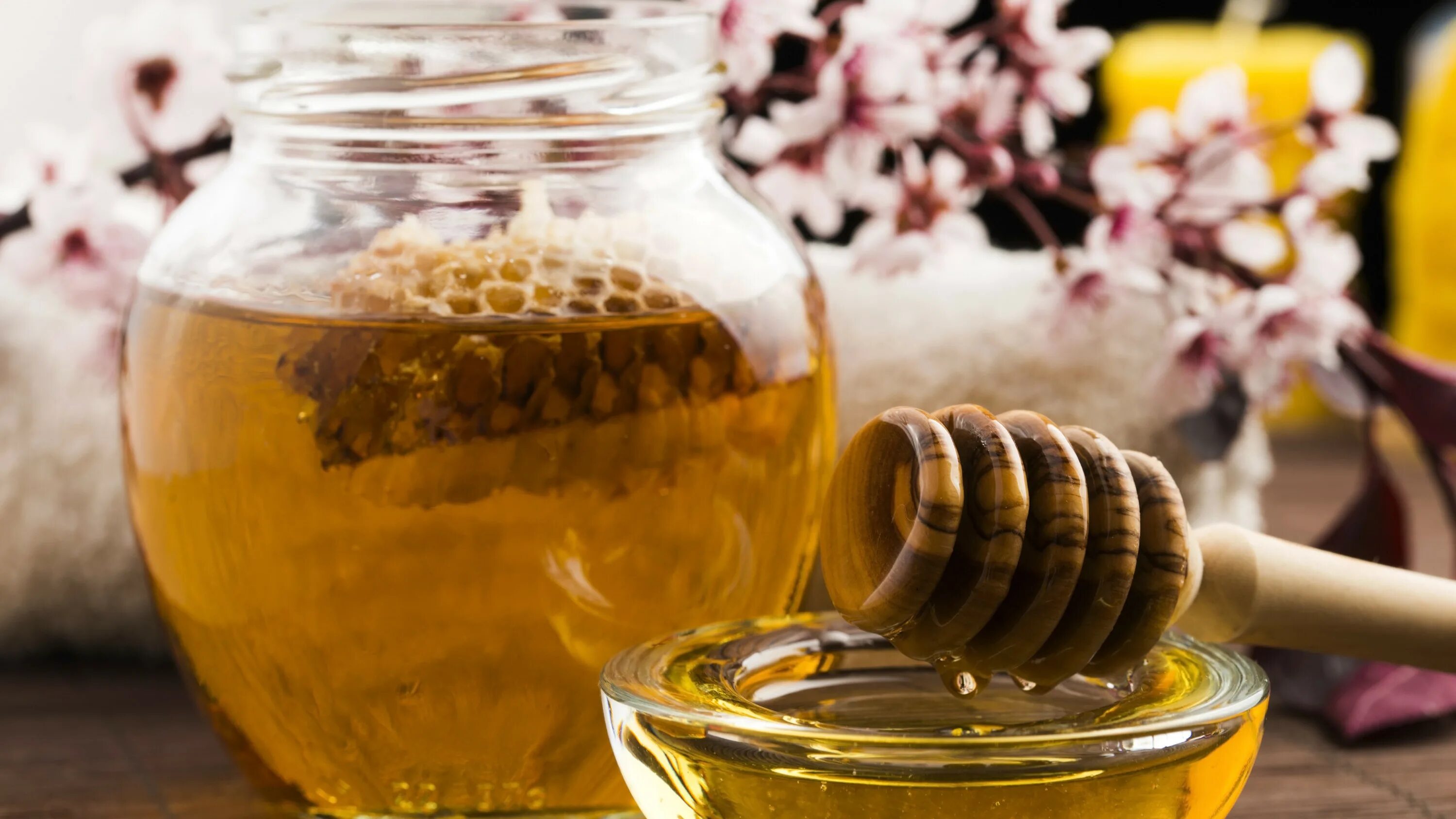 Honey медовый. Мед. Мёд и продукты пчеловодства. Медовые лекарства. Мед фото.