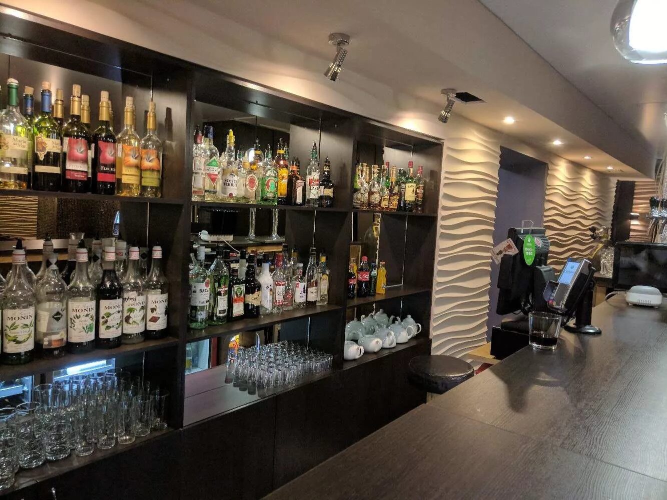 Нирвана благовещенск. Бар нирвана благовещенск. Благовещенск заводская 142. Нирвана магазин. Кальянная нирвана реутов.