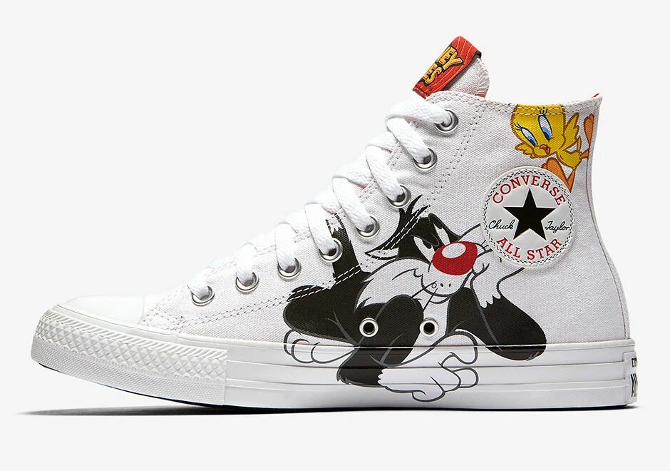 Vans коллаб disney. Конверсы том и джерри. Puma suede x союзмультфильм. Кроссовки tom and jerry. Sesame street кроссовки nike.