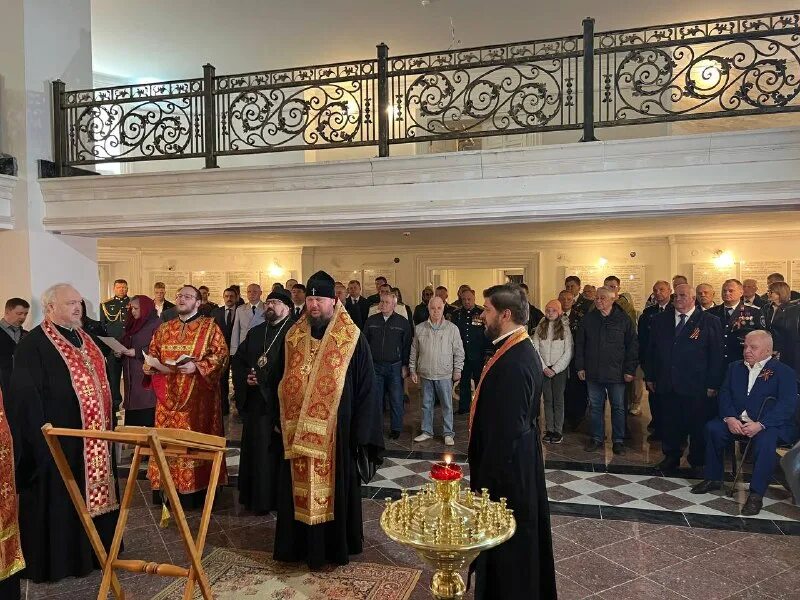 кострома православные журналисты. кострома православная. богоявленский собор кострома каменная плита. богослужение в преображенском соборе тамбова. кострома православная.