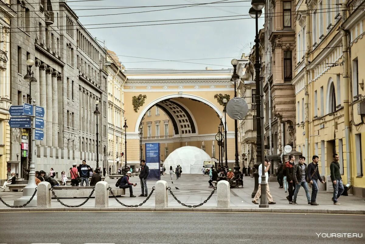 Главная улица санкт-петербурга невский проспект. Питер ночью невский невский проспект. Невского проспекта статуневский проспект. Прогулка по невскому проспекту в санкт петербурге. Невский проспект санкт-петербург.