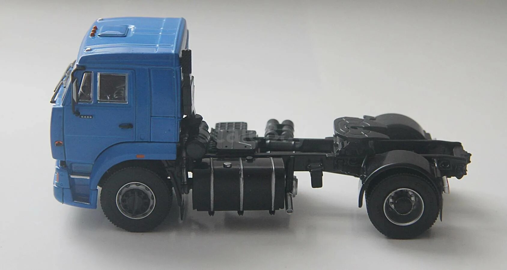 Камаз 5460 бортовой. Камаз 5460 avd. Камаз 5460 avd. Модель камаз 5460. Камаз-5460 седельный тягач.