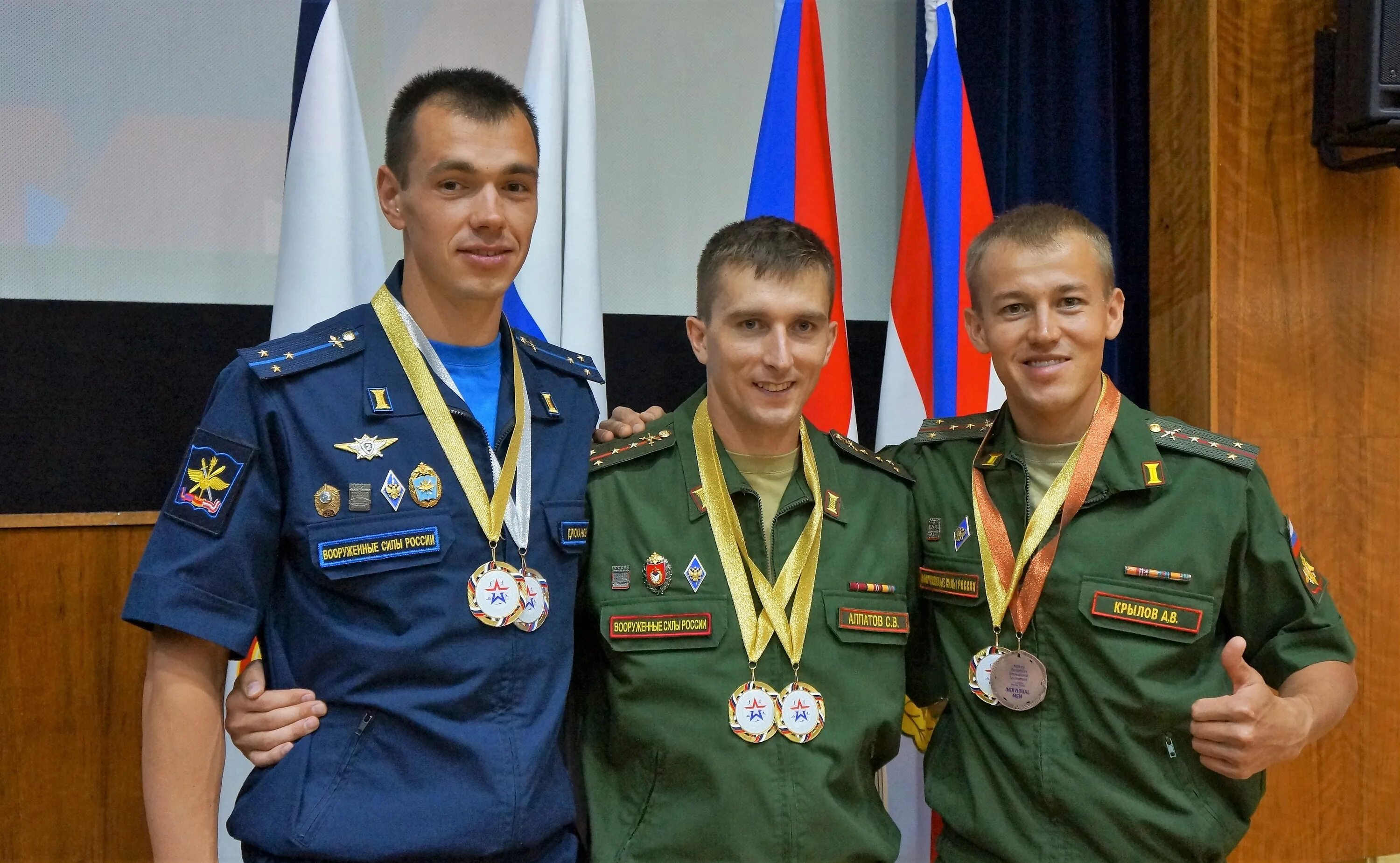 Военное пятиборье. Военное пятиборье сборная Германии. Сборная Вооружённых сил по армейскому пятиборью мужчины состав. Курсанты пятиборье. Военные организации германии