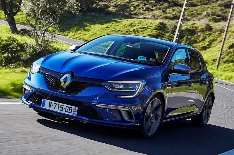 Картина на холсте 60x110 LinxOne "Рено 2018 Megane" интерьерная для дома / на ст