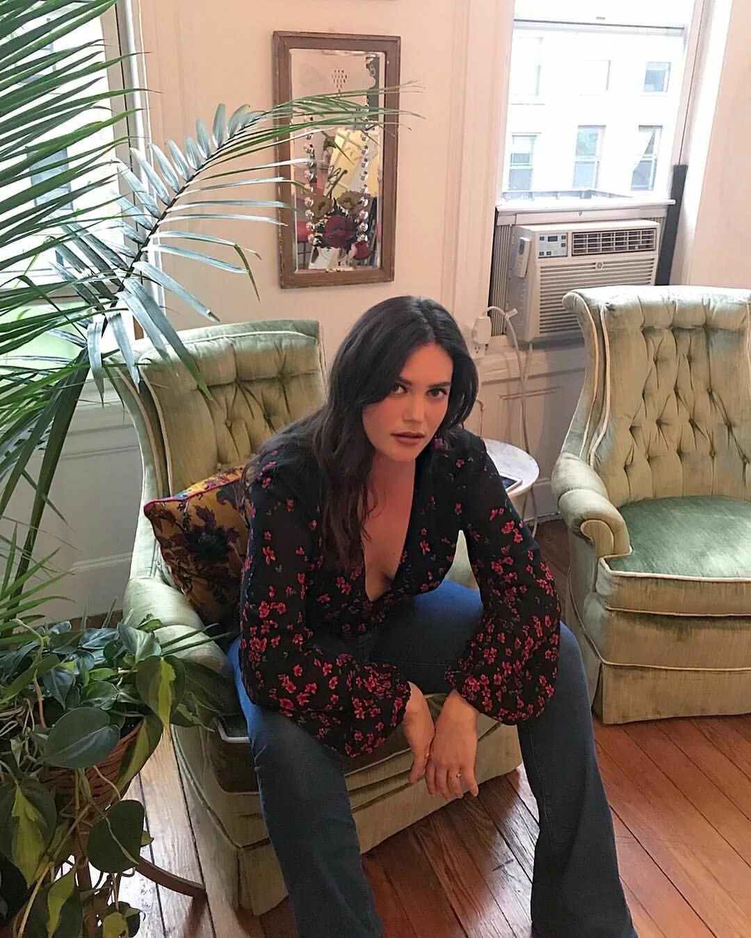 Стильные мамочки. Oh_mommy инстаграмм. Современная мама с ребенком. Стильные мама и дочь. Mommy инстаграм.