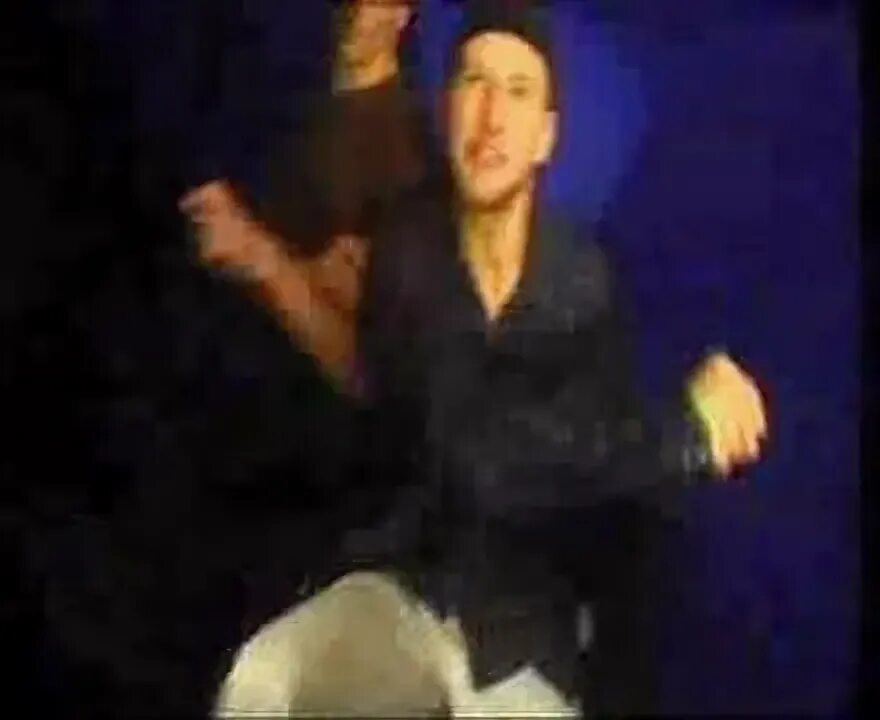 Быстрая походка и взгляд. Быстрая походка и взгляд. Чугунный скороход быстрая походка. Походка мужчины. Ходьба в быстром темпе.