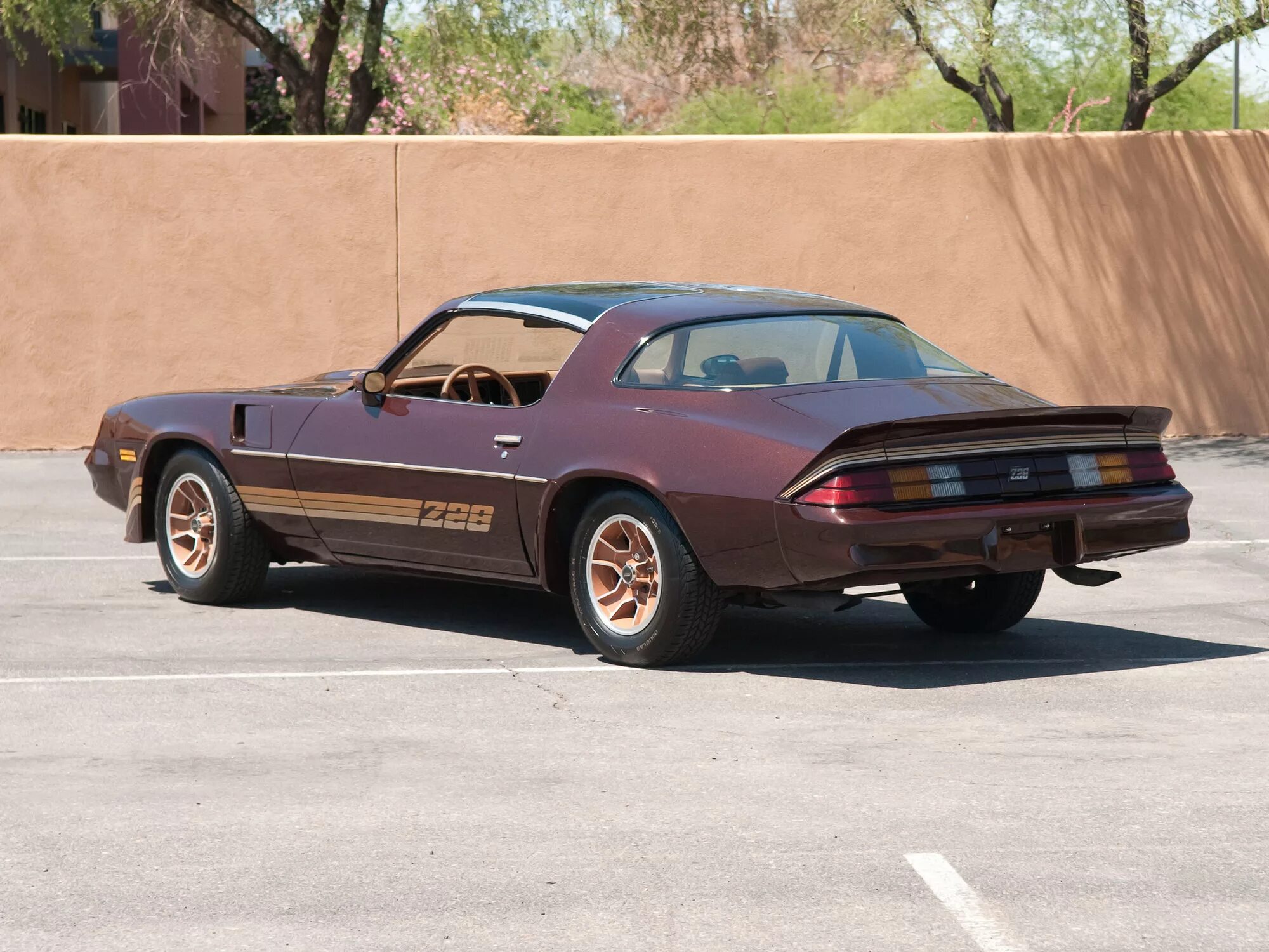 Chevrolet camaro 2. Chevrolet impala 1959. Chevrolet camaro z28 1978. Chevrolet camaro 2. Chevrolet второго поколения.