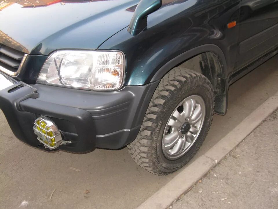 Поставить 225 вместо 215 можно. Honda CR-V rd1 колёса 215 75r15. 215/70 R16 Honda CRV. 205/75 R15 CRV rd1. Кордиант офф роад 205 70 15 Honda CRV 1.