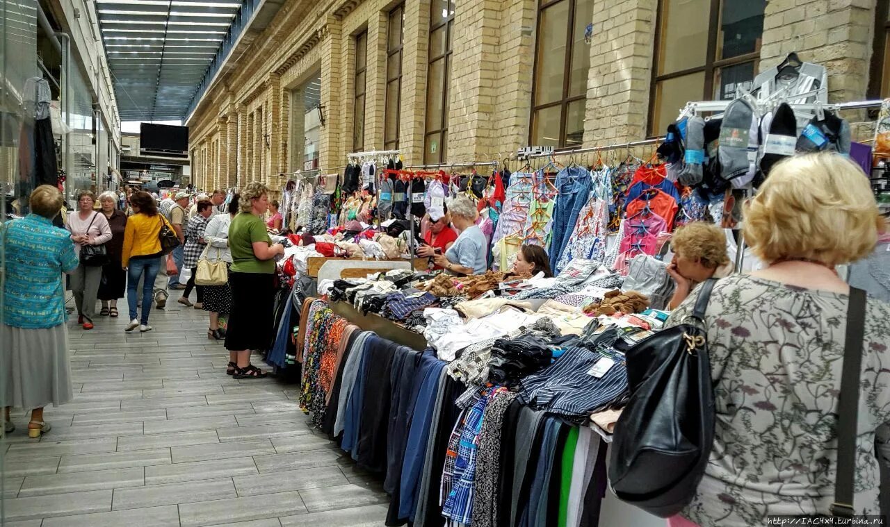 Рынок в вильнюсе. Литва вильнюс рынок. Гарюнай вильнюс. Рынок вильнюса. Рынок вильнюса.