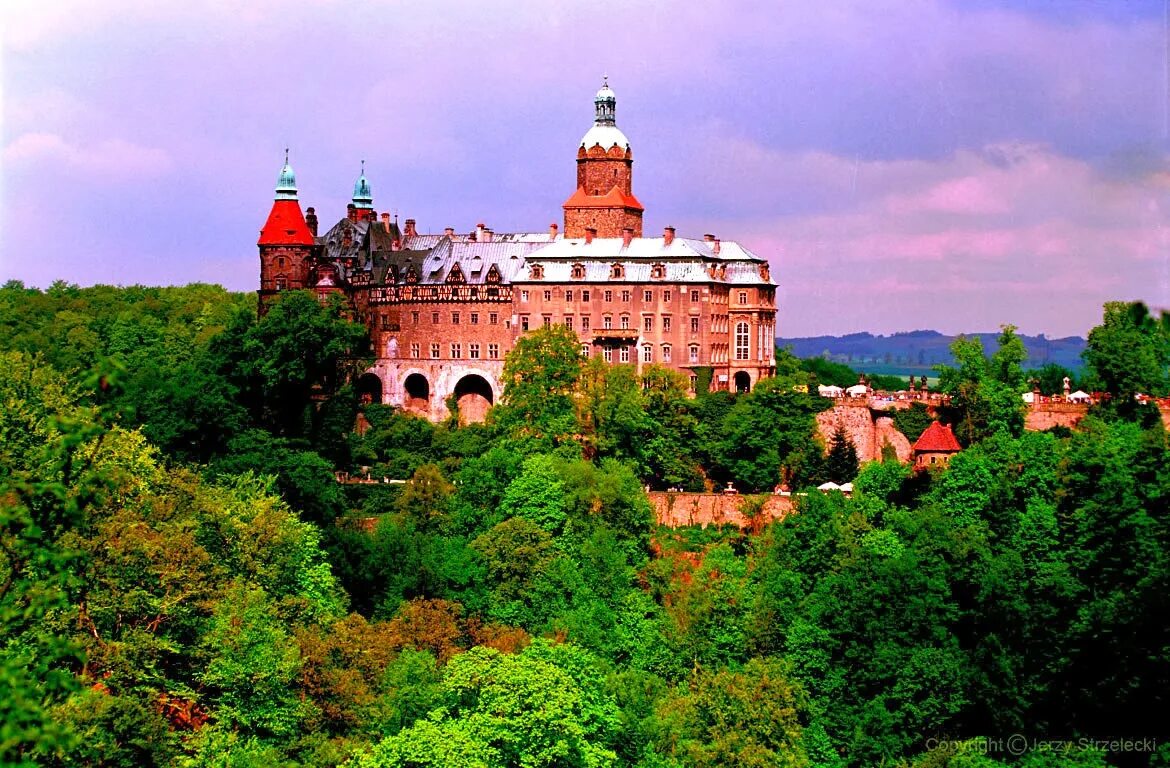 Польский город столица силезии. Нижняя Силезия в Польше. Ksiaz Castle. Замки Силезии. Силезия архитектура.