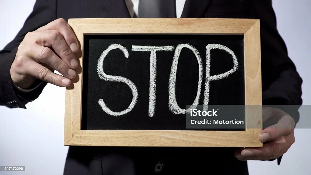 Stop you to write. Stop writing on route.