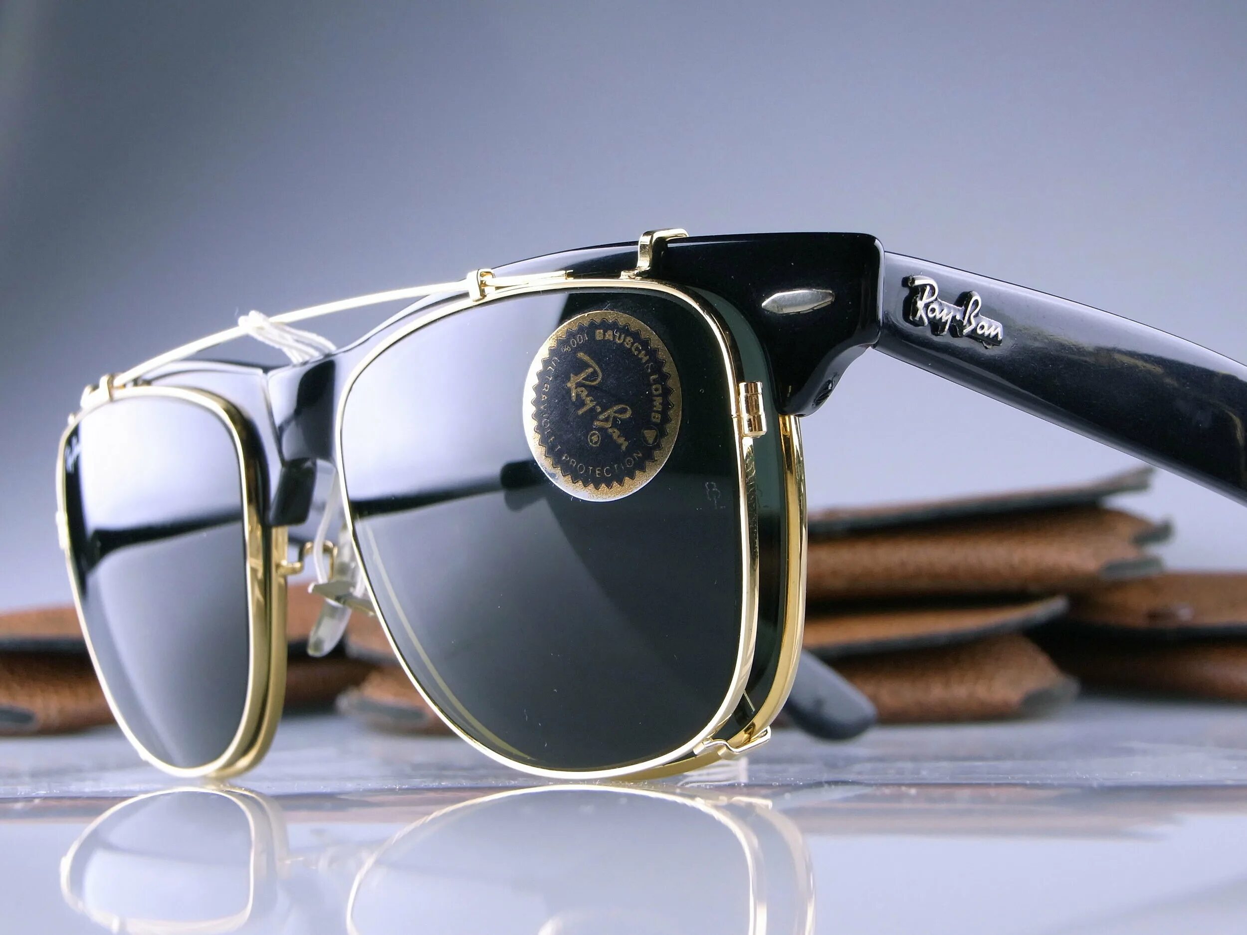 Ray ban стекло. Очки Flip up ray ban. Клипоны ray ban clubmaster. Очки ray ban clipon. Клабмастер ray ban.