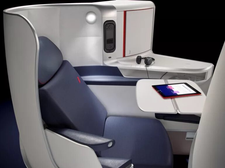 Бизнес класс айрфранс. Air France бизнес класс. Air France Business class France. Air France a220 бизнес класс. Air business