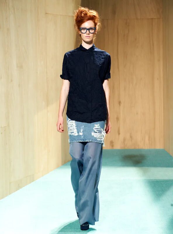 ондриа хардин. Acne studios история бренда. акна одежда. Acne soipns одежда. Acne studios сапоги фото.