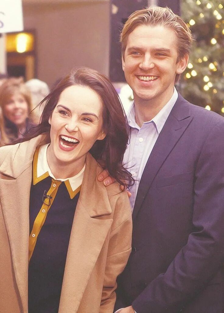 Steve mary weather. Steve and mary. Стив харви и марджори харви. Доктор ньюпорт. Steve and mary.