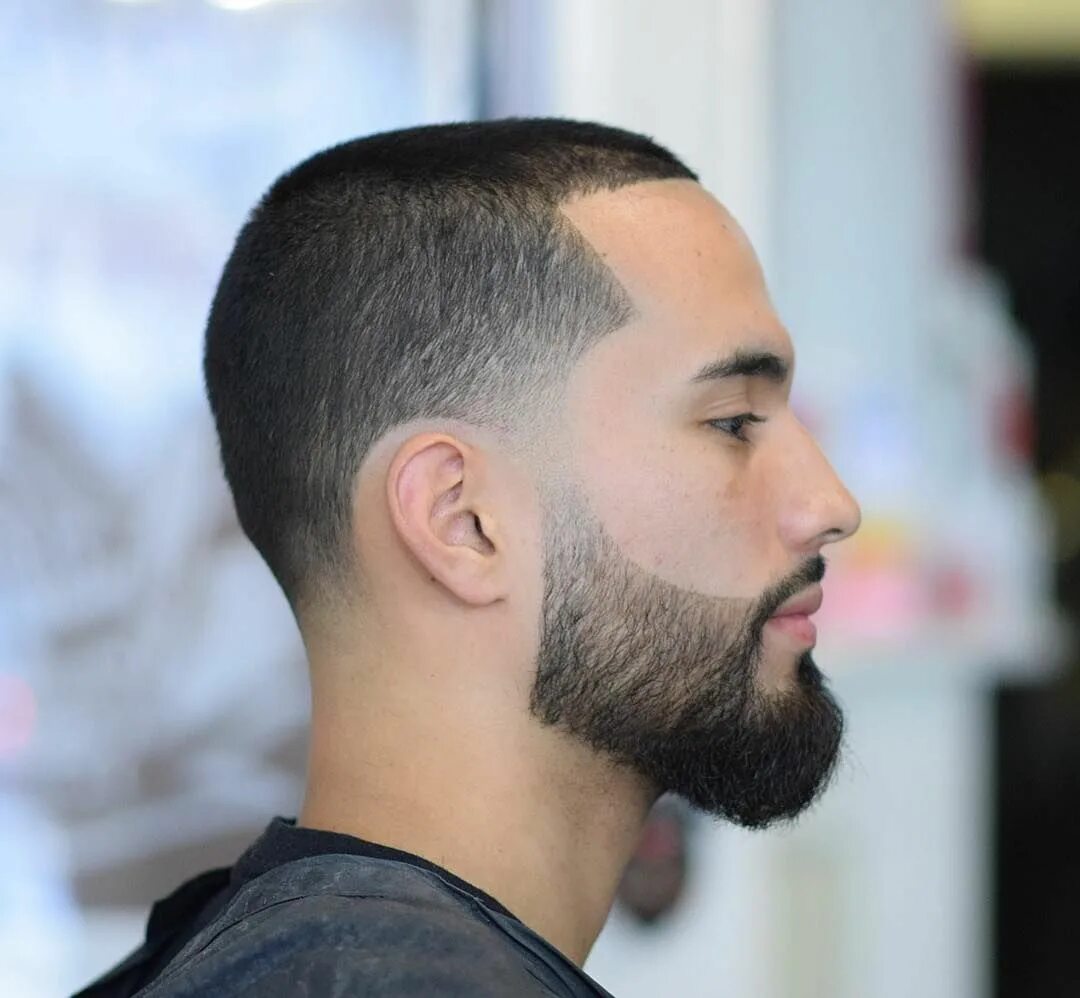 Короткая борода. Buzz cut стрижка. армянин фейд стрижка. короткая стрижка с бородой. короткие мужские стрижки с бородой.
