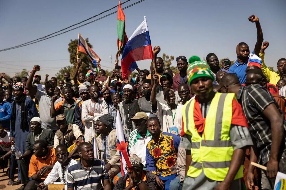 Буркина фасо это. Африка Буркина Фасо. Военный переворот в Буркина Фасо 2022. Буркина Фасо столица. Буркина Фасо Россия.