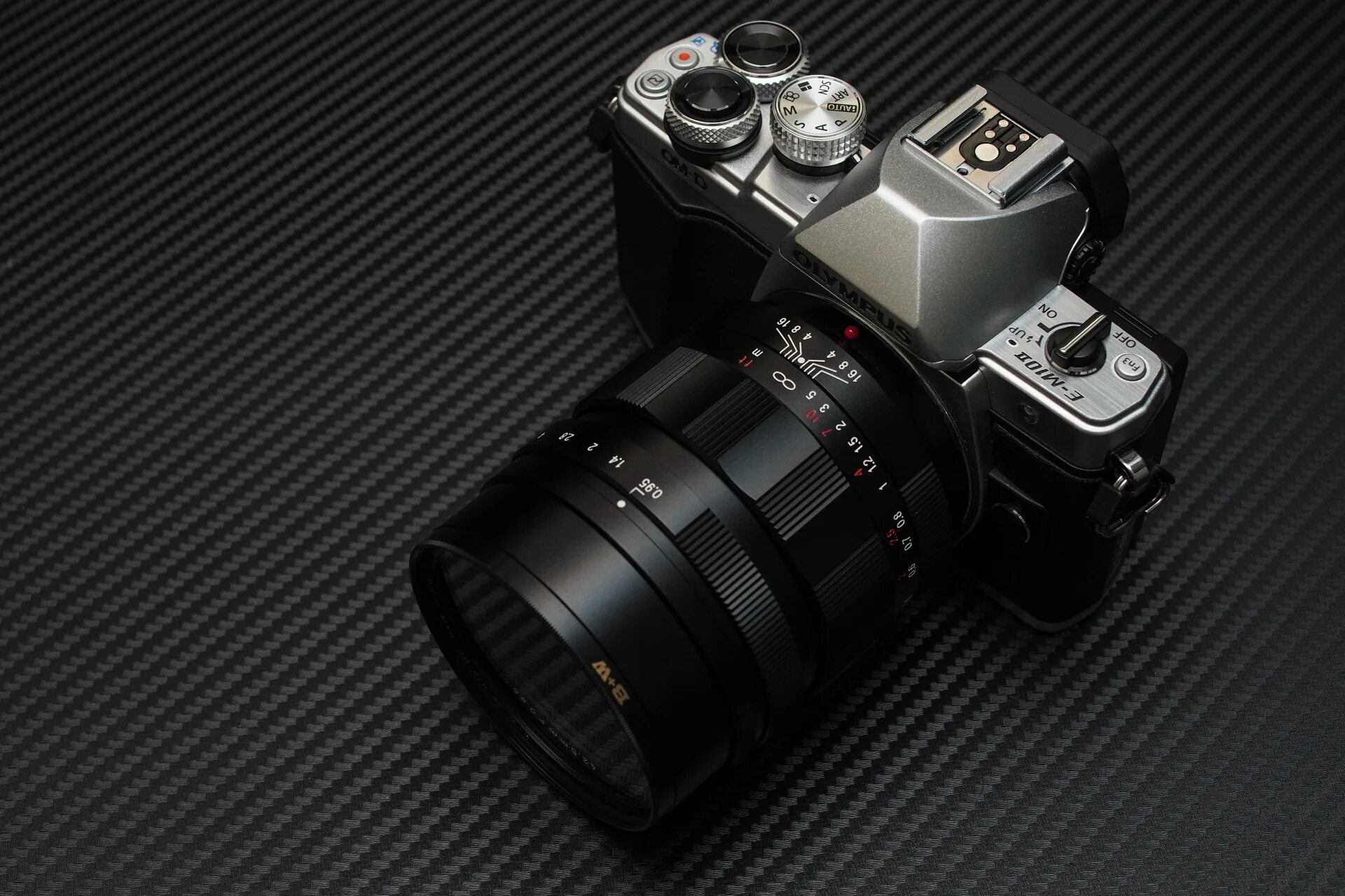 Olympus om d em10 Mark II. Olympus om-d e-m10 Mark II. Olympus om-d e-m1 Mark III Leica 25 1.4. Фон фотоаппарат. E m1 mark