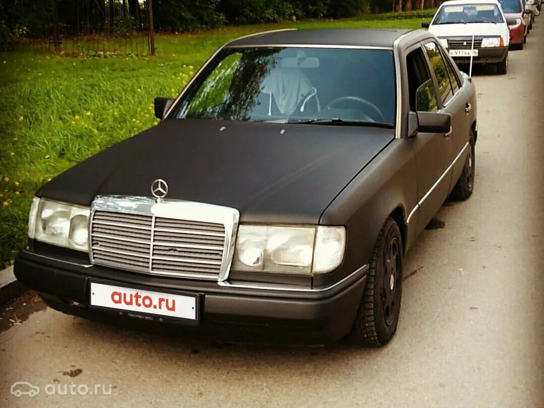 Мерседес 124 черный. Mercedes w124 1993. Мерседес 124 кузов дизель. Мерседес 124 хасавюрт. Москва московская область мерседес 124.