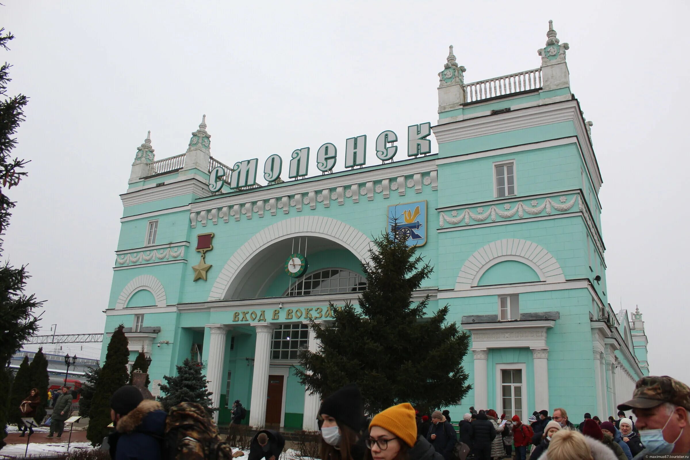 Вокзал города смоленска. План жд вокзала смоленск. Смоленский вокзал телефон. Смоленский жд вокзал. Смоленский вокзал.