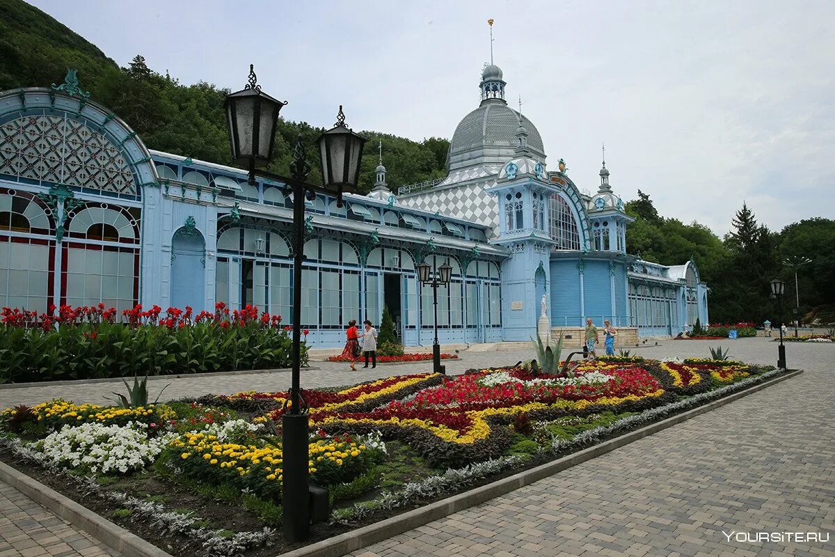 Железноводск частная. Курортный парк Железноводск. Лечебный парк Железноводск. Парк в Железноводске это Кисловодск. Курортный парк (Железноводск, Ставропольский край).