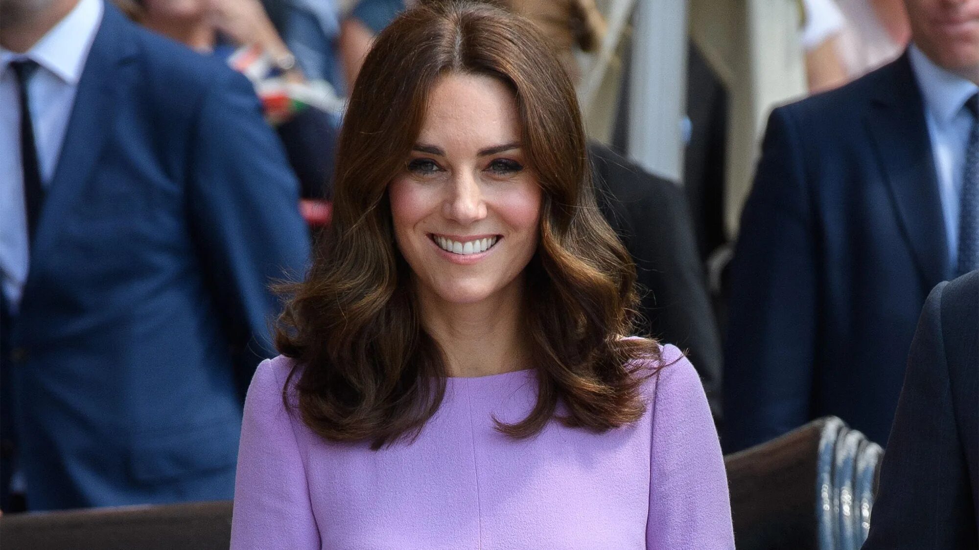 Kate middleton cancer. Кейт Миддлтон. Кэтрин Миддлтон 2022. Кейт Миддлтон стиль 2022. Миддлтон Кейт Миддлтон.