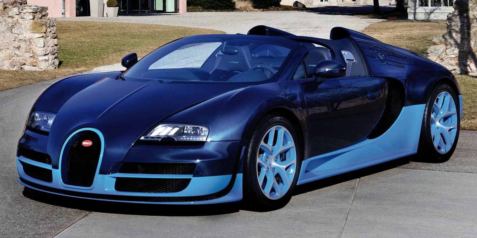 Сколько бугатти в мире. Бугатти Вейрон. 2008 Bugatti Veyron 16.4 Grand Sport. Бугатти Вейрон 2022. Bugatti Veyron 16.4 Grand Sport Vitesse.