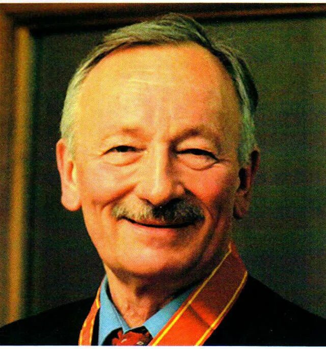 Рыбас святослав юрьевич генерал самсонов. Рыбас святослав юрьевич. Вячеслав александрович рыбас. Рыбас александр леонидович торгпред. Святослав рыбас.