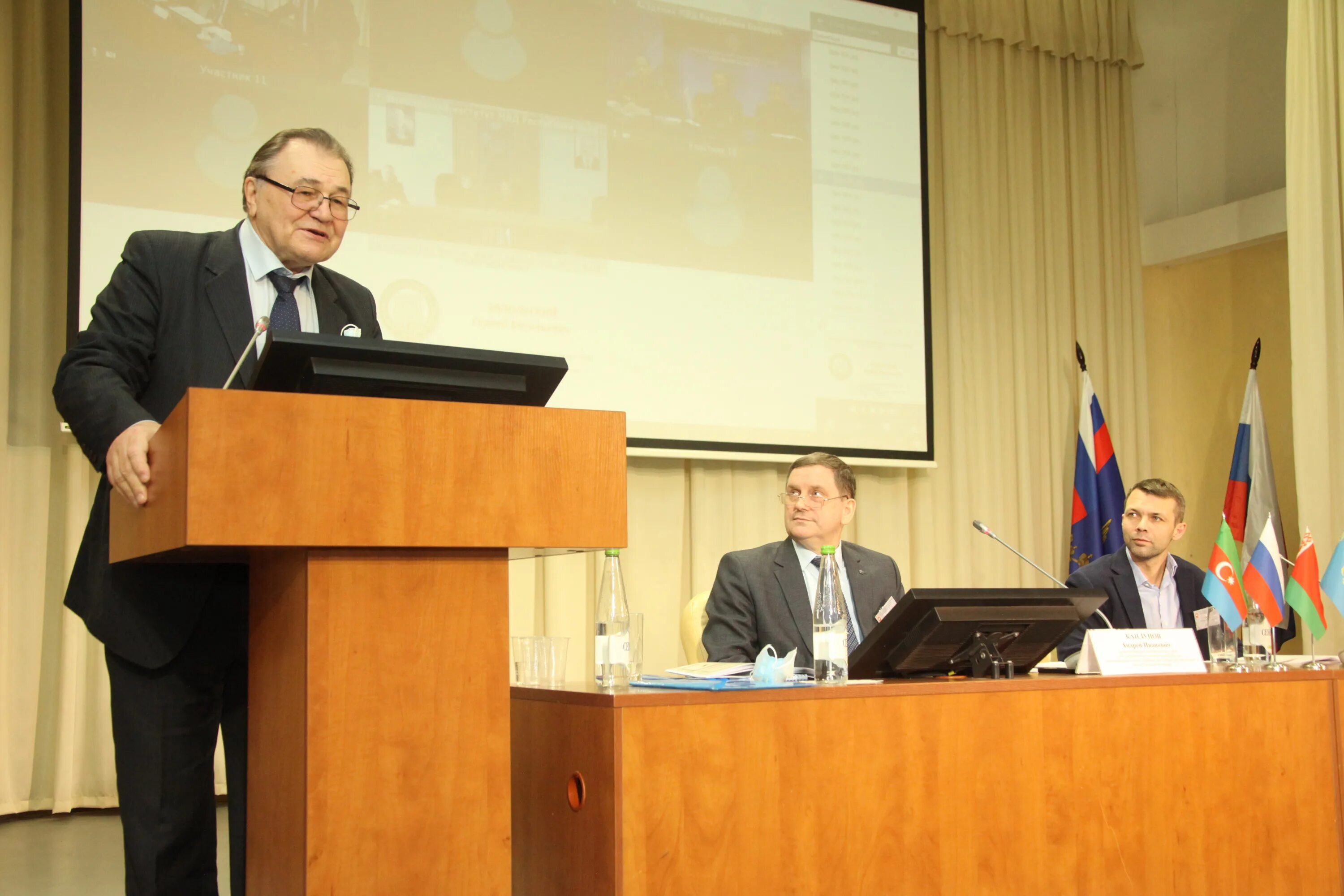 россинский борис вульфович профессор.