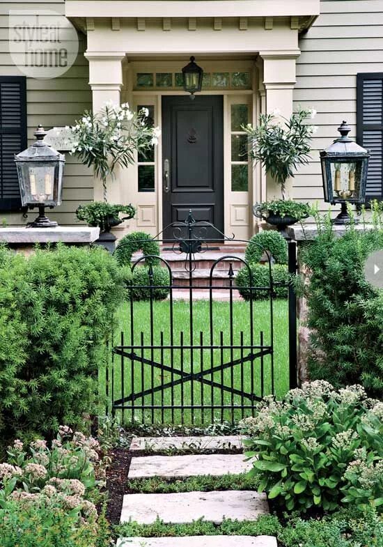 HugeDomains.com Front house landscaping, House landscape, Home landscaping