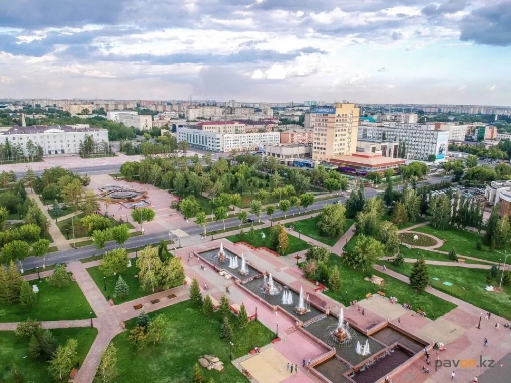 Павлодар набережная иртыша достопримечательности. Павлодар казахстан. Павлодар казахстан достопримечательности. Павлодар центр города. Павлодар города казахстана время.