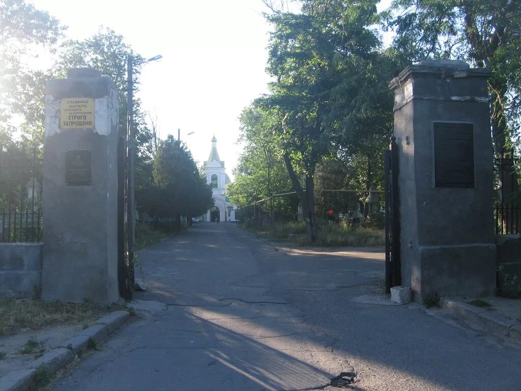 Городское кладбище в Николаеве. Старое кладбище Николаев. Матвеевское кладбище Николаев. Николаев- Мешковское кладбище. Николаевское кладбище