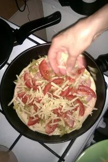 Как сделать пиццу на сковороде рецепт