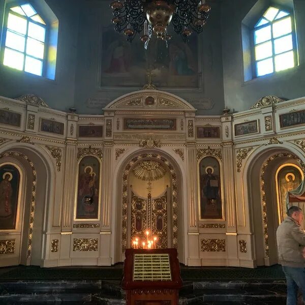 Храме живоначальной троицы в воронцове 1990. Храм в воронцовском парке расписание. Храм в воронцовском парке расписание. Храм в воронцовском парке расписание. Храм живоначальной троицы в парке «усадьба воронцово».