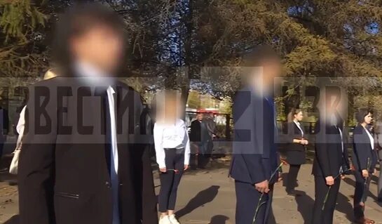 Отец со школьницей. Отец со школьницей. Отец со школьницей. Старшеклассница упала в школе. Школьница танцует на камеру.