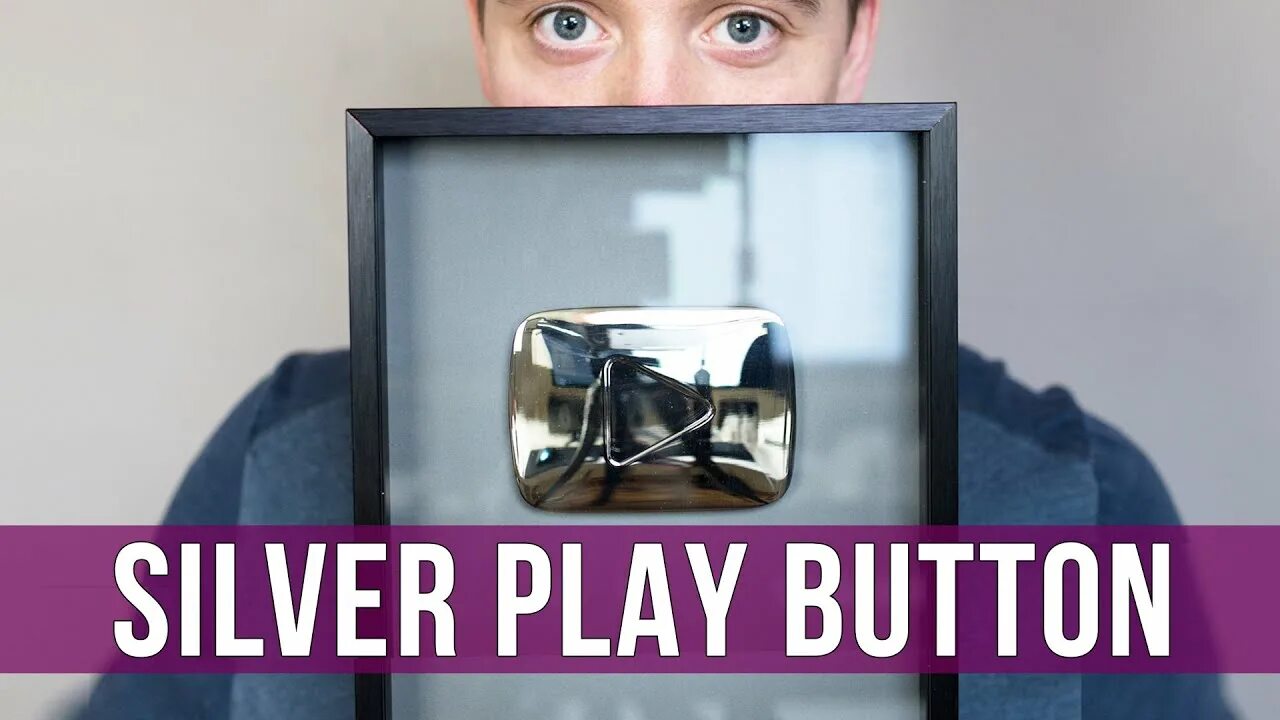 Вика сильвер ютуб. Youtube silver play button. сильверы ютуб. silver button youtube mockup. silver button youtube order page.