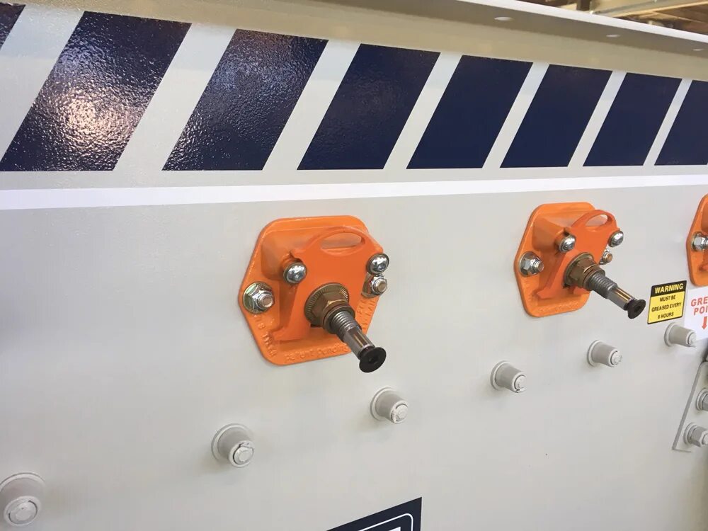 Цевье defense daniel оригинал. Ящик стремянка для инструментов rubbermaid. Рейл тм. Рейл тм. 72 648.