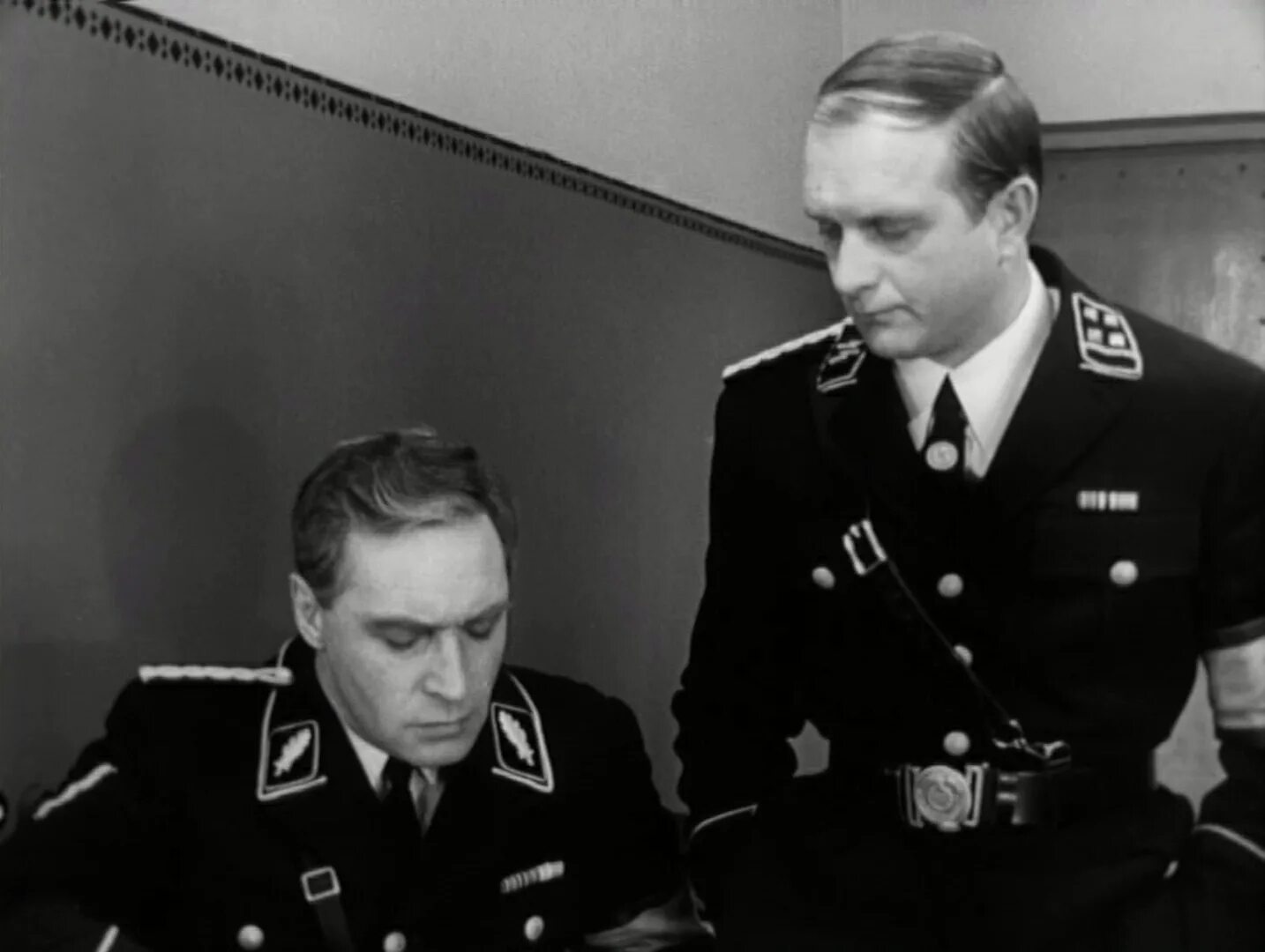 штирлиц макс отто. штирлиц 5 букв. семнадцать мгновений весны гиммлер. штирлиц 5 букв. штирлиц 17 мгновений весны z.