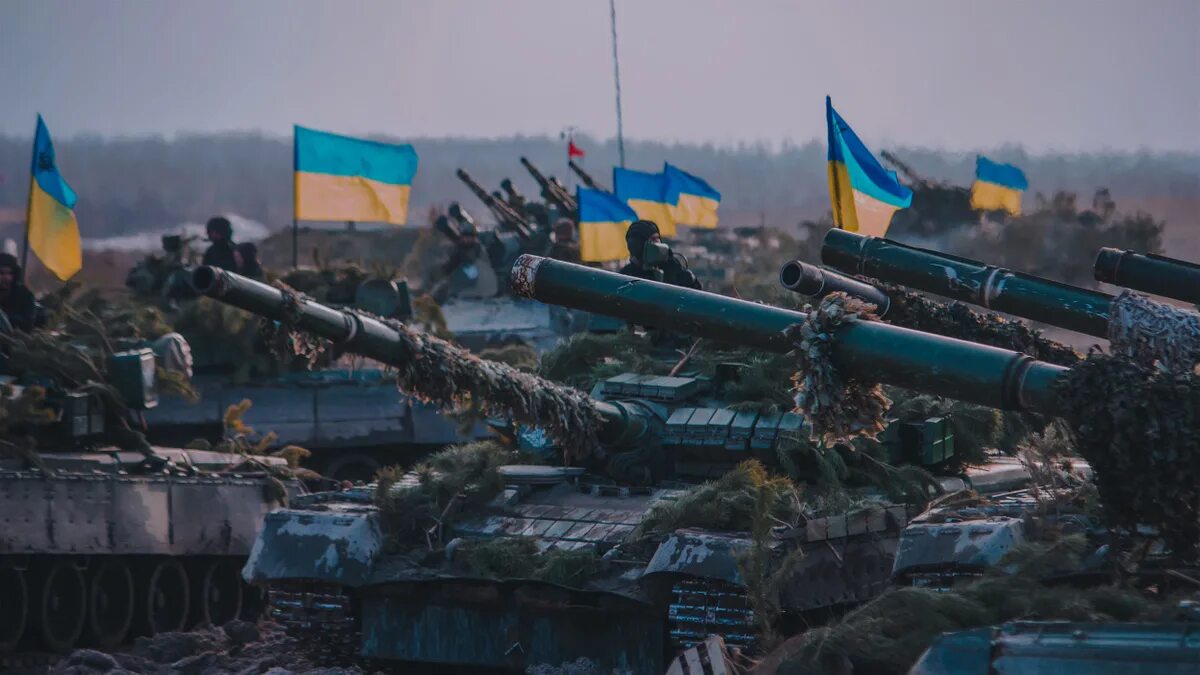 Подбитые танки артемовска. Украинские танки. Боевые действия. Наступление украины мнение экспертов. Наступление войск.