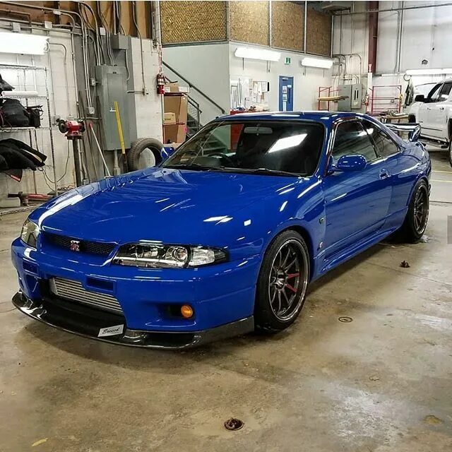 skyline r_33 NEXTRP