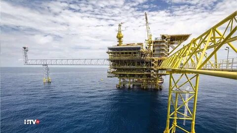 Разведку и добычу нефти и