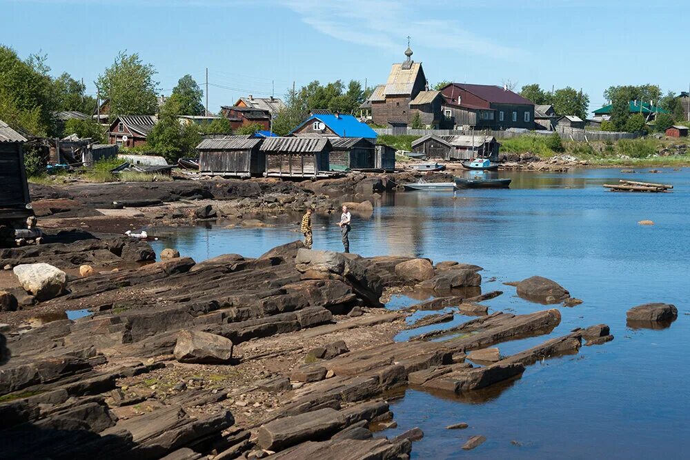 Кемь республики карелия. Город кемь карелия. поселок кемь карелия. кемь скала. река кемь архангельск.