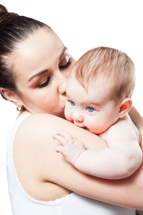 Поцелуй маму видео. Поцелуй матери. Мама целует малыша. Мом Киссинг. Поцелуй мамы с мамой.