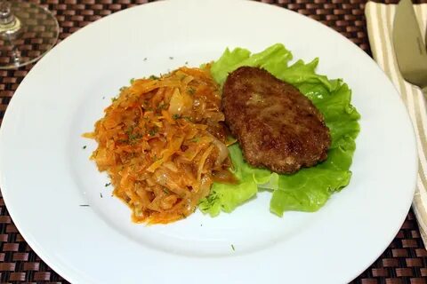 Котлеты из тушенки