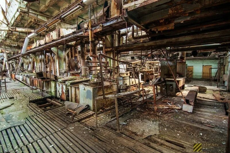 Освещение прокатного цеха. Цеха оао. Новосибирский заброшенный завод сибсельмаш. Завод сибсельмаш новосибирск в годы войны. Гальванический цех.