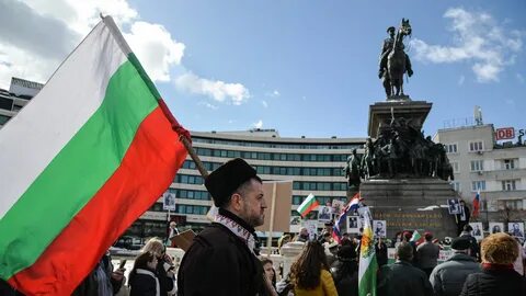 Болгары вышли