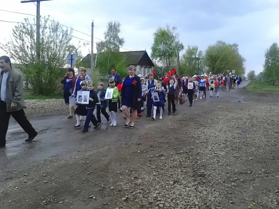 Погода в больших кустах куединского. Грачев куст Перелюбский район. Грачев куст Перелюбский район Саратовская область. Грачев куст Саратовская область. Село Грачев куст Перелюбского района Саратовской области.